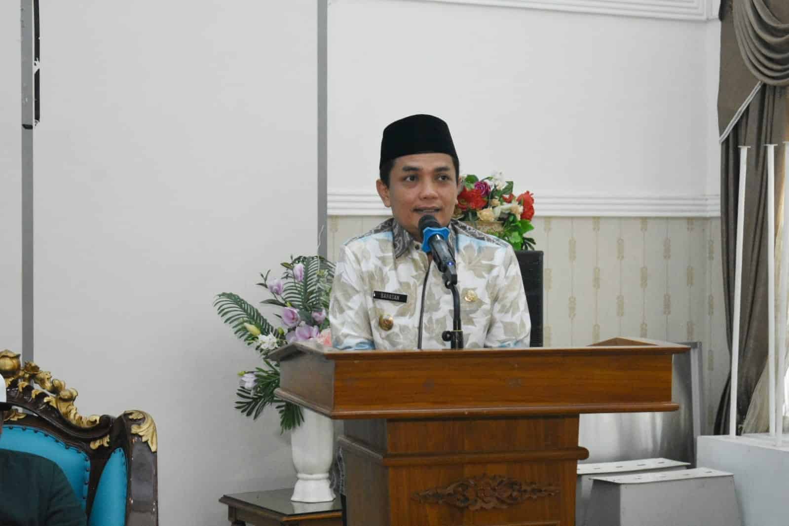 Wakil Wali Kota Pontianak, Bahasan memberikan kata sambutan dalam acara Workshop Dakwah Digital IAIN Pontianak. (Foto: Prokopim For KalbarOnline.com)