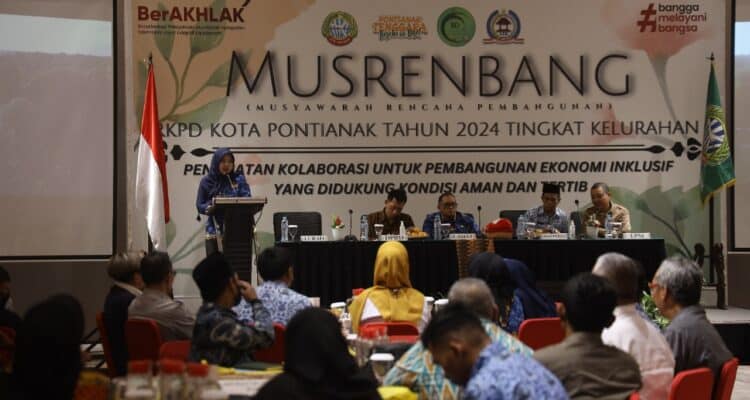 Kegiatan Musrenbang tingkat Kelurahan Bansir Darat tahun 2024, Selasa (17/01/2023). (Foto: Kominfo For KalbarOnline.com)