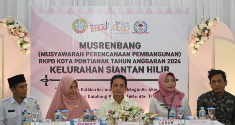 Wakil Wali Kota Pontianak, Bahasan membuka secara resmi musrenbang tahun anggaran 2024 tingkat Kelurahan Siantan Hilir. (Foto: Prokopim For KalbarOnline.com)