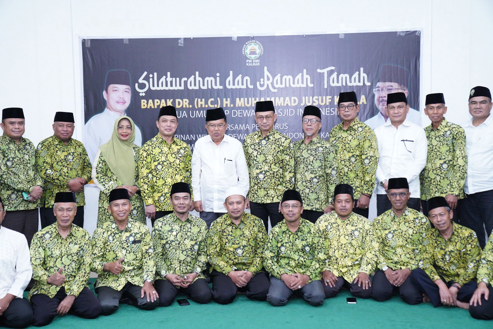 Ketum PP DMI, Jusuf Kalla bersilaturahmi dengan Pengurus DMI Provinsi Kalbar dan Kota Pontianak. (Foto: Prokopim For KalbarOnline.com)
