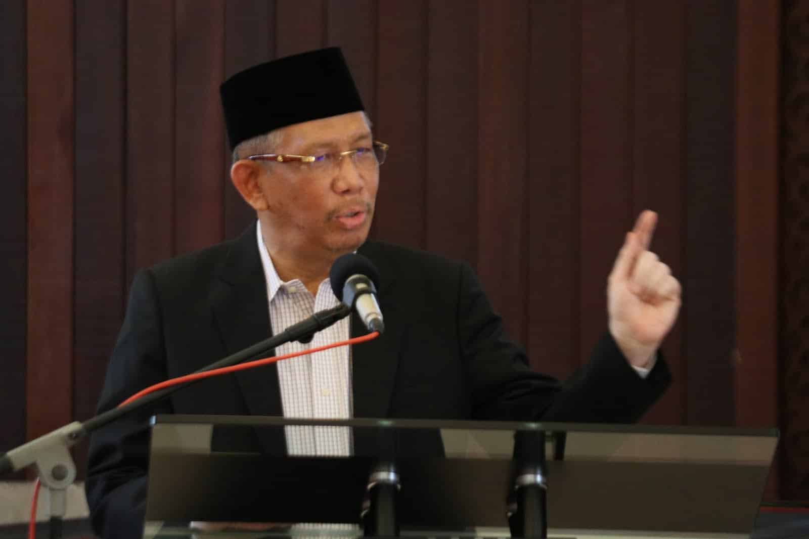 Gubernur Kalimantan Barat, Sutarmidji memberikan kata sambutan dalam acara pembukaan Muswil Muhammadiyah ke-15 dan Aisyiyah ke-11 Kalbar, di Aula Pendopo Gubernur Kalbar, Sabtu (04/02/2023). (Foto: Biro Adpim For KalbarOnline.com)