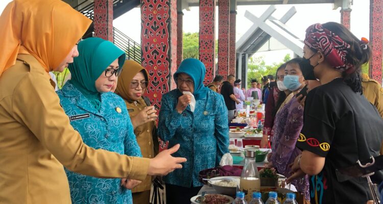 Festival kuliner dan kesenian di Rumah Radakng, Kota Pontianak, Senin (20/03/2023). (Foto: Jauhari)