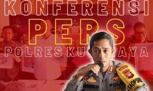 Kapolres Kubu Raya, AKBP Arief Hidayat menggelar konferensi pers terkait kasus pembunuhan wanita muda bernama Nur Azizah, asal Desa Sungai Asam, di Aula Mapolres Kubu Raya, Selasa (21/03/2023) pagi. (Foto: Humas Polres Kubu Raya)