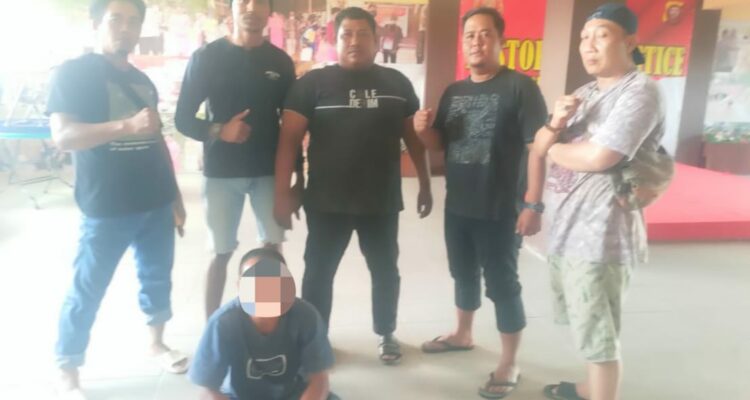 Pelaku berinisial FH (47 tahun) diringkus jajaran Sat Reskrim Polres Kapuas Hulu. (Foto: Ishaq)