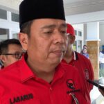 Ketua DPD PDI Perjuangan Kalimantan Barat, Lasarus. (Foto: Indri) Jalan Rusak di Kalbar