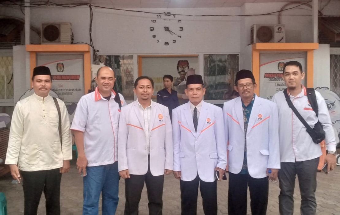 Foto bersama pengurus Partai Keadilan Sejahtera (PKS) Kabupaten Ketapang. (Foto: Adi LC)