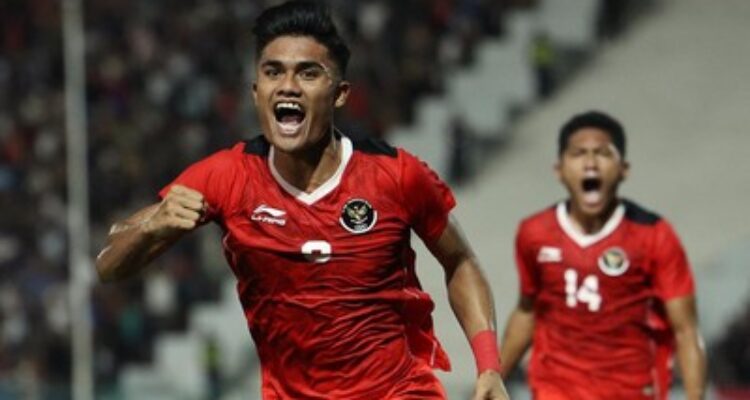 Timnas Indonesia U-22 menjadi juara SEA Games 2023 setelah mengalahkan Thailand 5-2. (Foto: Reuters/Chalinee Thirasupa)