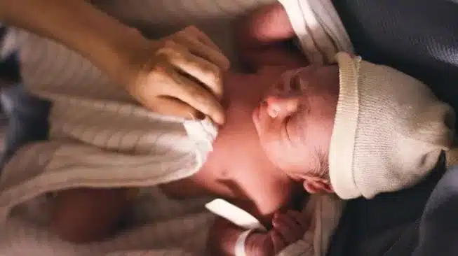 Ilustrasi bayi baru lahir. (Foto: Pexels/Isaac Taylor)