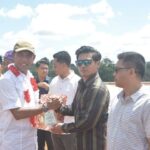 Wakil Bupati Ketapang, Farhan membuka Balap Kato Seri 2 Tahun 2023, di Desa Penjawaan, Kecamatan Sandai. (Foto: Adi LC)