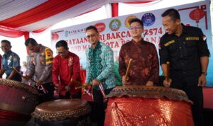 Pembukaan perayaan Hari Bakcang digelar oleh Majelis Adat Budaya Tionghoa (MABT) Kota Pontianak di atas kapal wisata tepian Sungai Kapuas, Kamis (22/06/2023). (Foto: Indri)