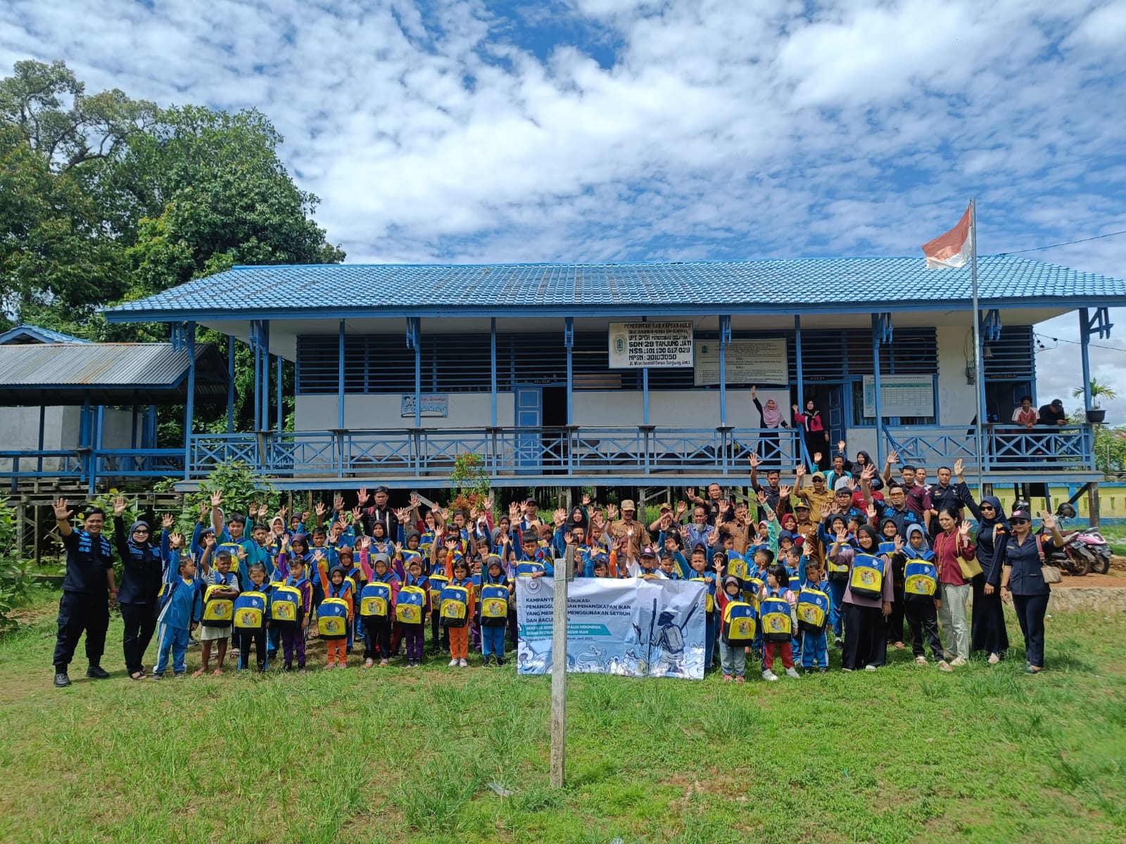 Kegiatan Kampanye dan Edukasi Penanggulangan Penangkapan Ikan Yang Merusak Menggunakan Setrum dan Racun di SDN 29 Tanjungjati. (Foto: Istimewa)