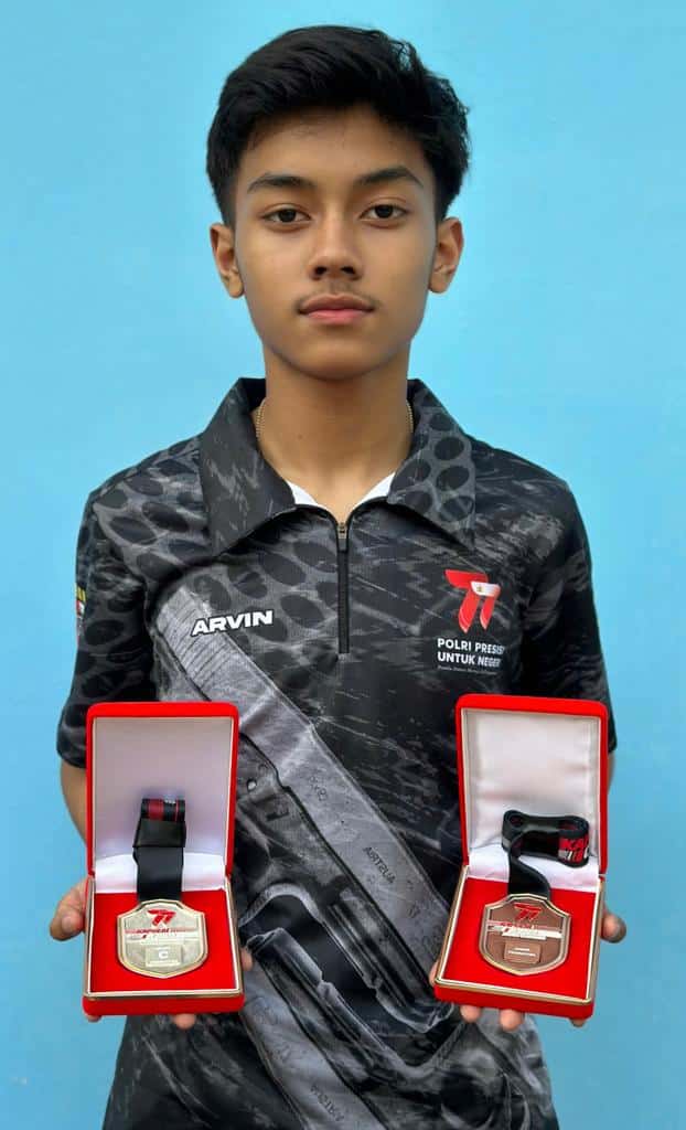 Atlet menembak asal Kabupaten Kubu Raya, Provinsi Kalbar, Muhammad Arvin Rajendra Hafizh sukses meraih dua piala pada ajang Kejuaraan Menembak Nasional Kapolri Cup 2023. (Foto: Jauhari)