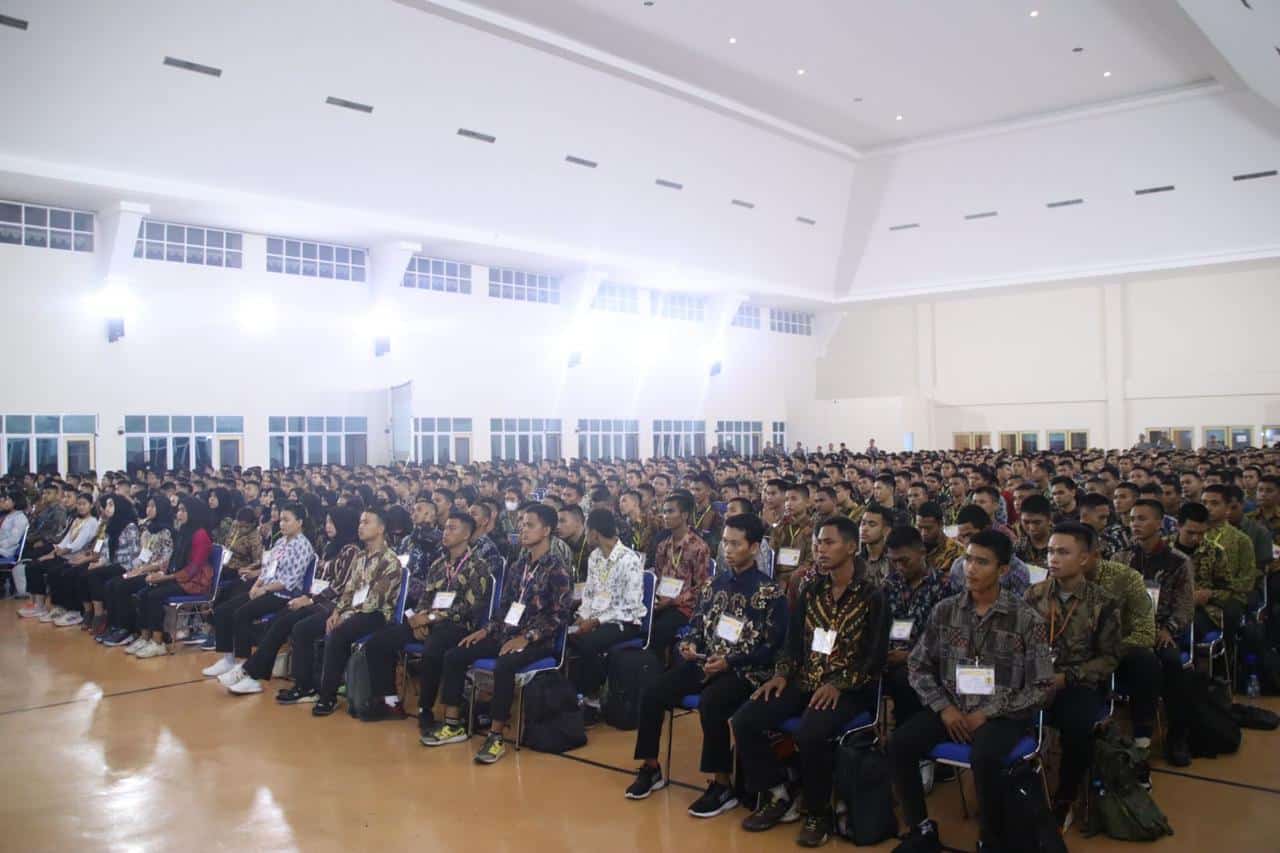 Para calon siswa (casis) yang dinyatakan lolos pada sidang terbuka kelulusan akhir penerimaan Bintara Polri dan Tamtama Polri Tahun Anggaran (TA) 2023. (Foto: Polda Kalbar)