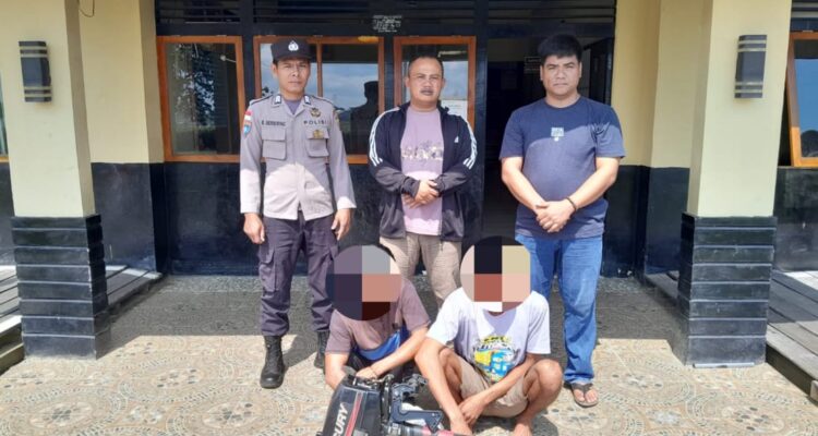 Dua pelaku pencurian speed diamankan Polsek Jongkong Kabupaten Kapuas Hulu. (Foto: Ishaq)