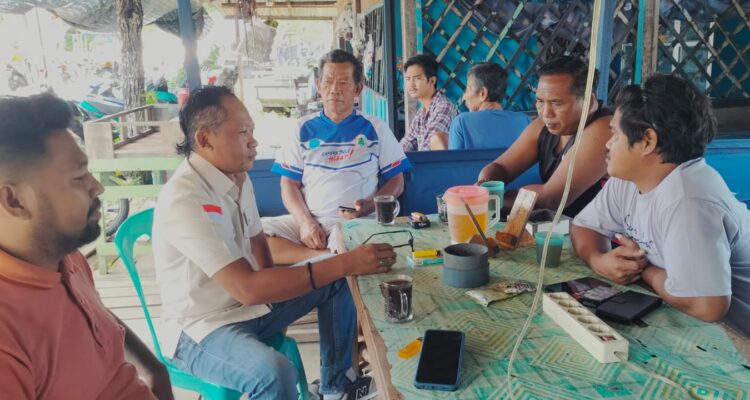 Satresnarkoba Polres Kapuas Hulu melaksanakan patroli dialogis. (Foto: Ishaq)