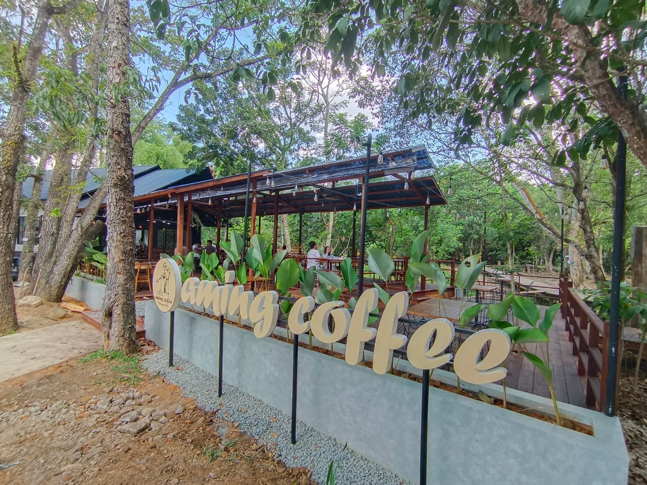 Suasana Aming Coffee yang berlokasi di Galeri Hasil Hutan Jalan Veteran Pontianak. (Foto: Indri)