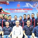 Para peserta dari LPK Sekai Hikari Indonesia yang akan diberangkatkan ke Jepang untuk mengikuti program pemagangan selama tiga tahun. (Foto: Istimewa)