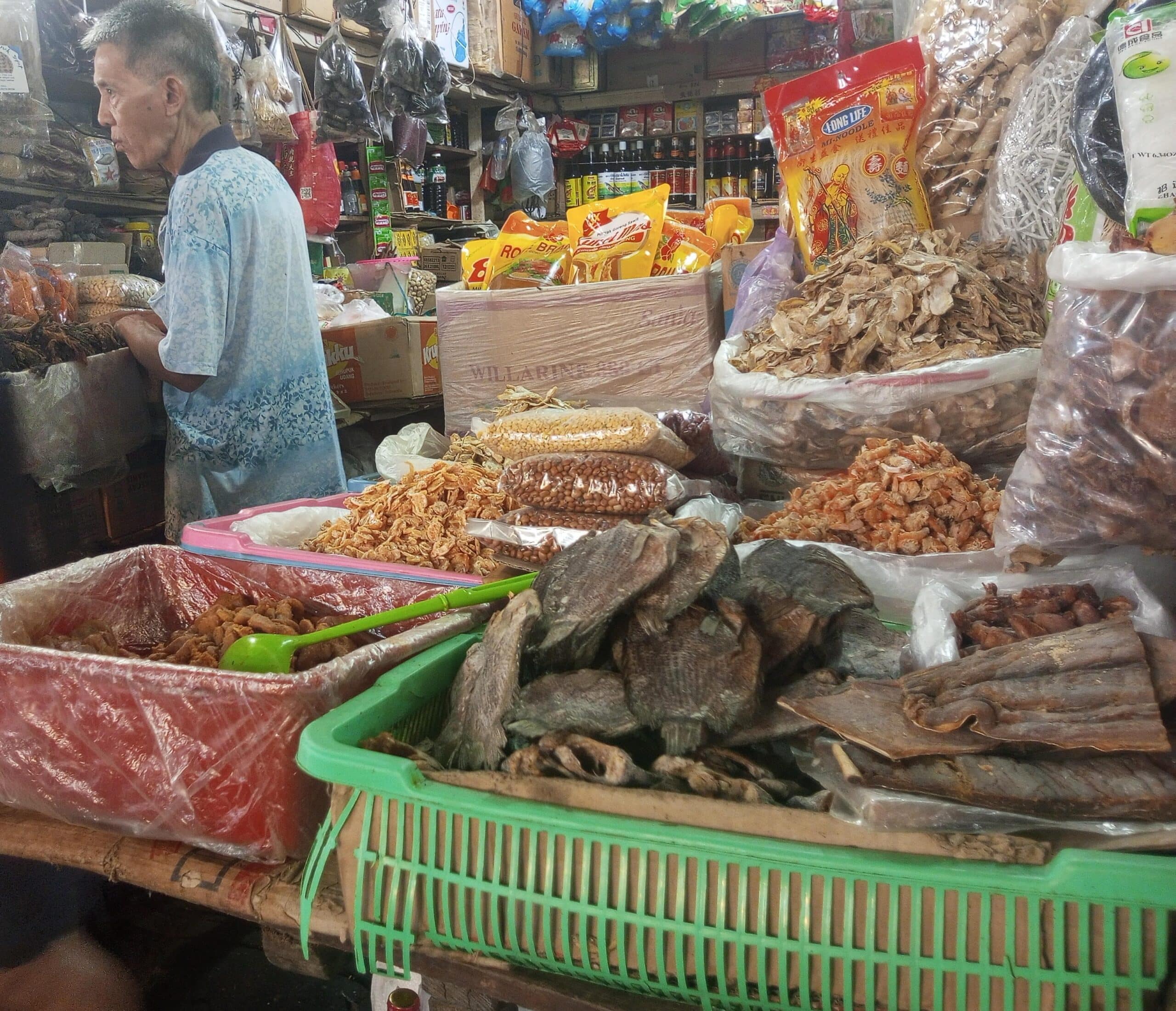 Ikan biawan di Pasar Flamboyan. (Foto: Firmansyah Purnama Aji)