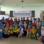 Foto bersama peserta loka karya kesehatan di Gedung Koramil, Kecamatan Pontianak Barat, Kota Pontianak, Jumat (29/09/2023). (Foto: Firman & Dinda/Mahasiswa PPL IAIN Pontianak)