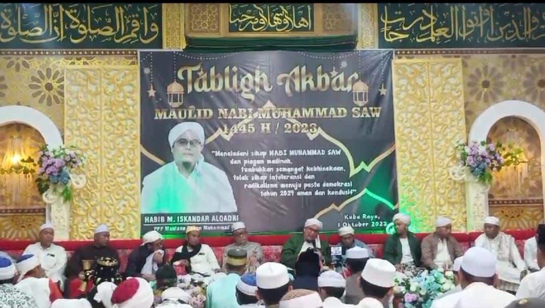 Tabligh Akbar Maulid Nabi Muhammad SAW 1445 H/2023 di Pondok Pesantren Maulana Sultan Muhammad, Kecamatan Sungai Ambawang, Kabupaten Kubu Raya. (Foto: Istimewa)