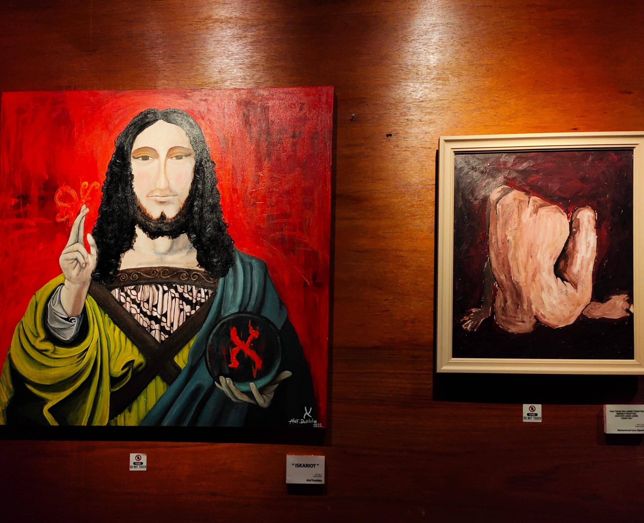 Beberapa karya seni dalam pameran “Self Revolution”. (Foto: Istimewa)