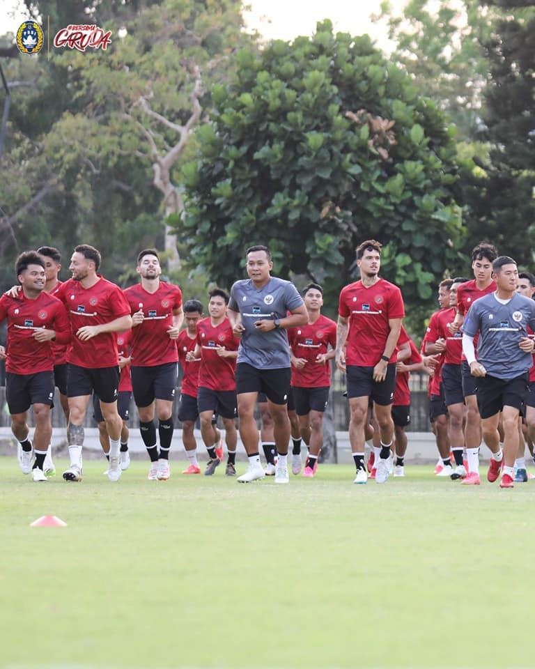 Timnas Indonsia menjalani latihan sebelum laga melawan Brunei Darussalam. (Foto: Instagram PSSI)