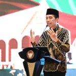 Presiden Jokowi memberikan sambutan dalam acara pembukaan Kongres HMI ke-32 dan Munas Kohati ke-25 tahun 2023 di Provinsi Kalimantan Barat. (Foto: Historia HMI/KalbarOnline.com)