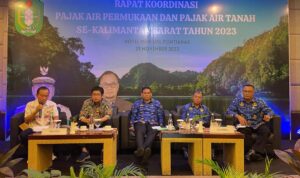Rapat Koordinasi (Rakor) PAP dan Pajak Air Tanah (PAT) se-Kalbar, di Hotel Mercure, Rabu (29/11/2023). (Foto: PPID Bapenda Provinsi Kalbar)