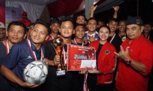 Tutup Turnamen Banteng Cup Binua Nahaya 2023, Karolin: Tumbuhkan Semangat Berolahraga 6