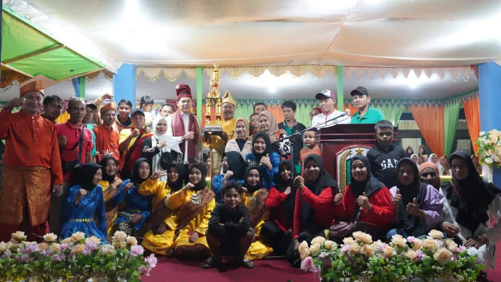 Penutupan Festival Bumi Kasturi Kecamatan Hulu Gurung, Rabu (20/12/2023). (Foto: Ishaq)