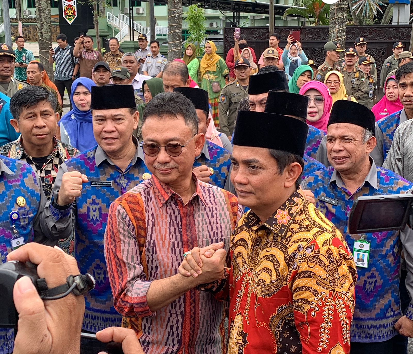 Wali Kota Pontianak, Edi Rusdi Kamtono dan Wakil Wali Kota Pontianak, Bahasan berpamitan dengan seluruh ASN di akhir masa jabatannya yang jatuh pada tanggal 23 Desember 2023. (Foto: Indri)