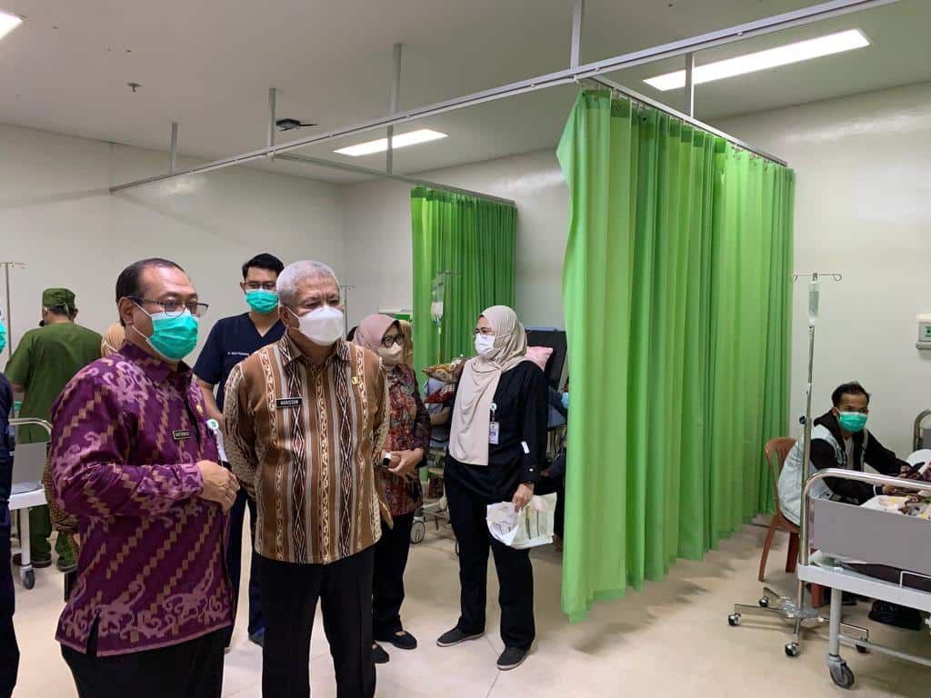 Penjabat (Pj) Gubernur Kalbar, Harisson melakukan inspeksi mendadak (sidak) ke Rumah Sakit Umum Daerah (RSUD) dr. Soedarso, Kamis (28/12/2023). (Foto: Jauhari)
