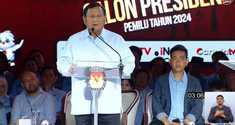 Calon presiden (capres) nomor urut 2, Prabowo Subianto pada debat capres 2024, Minggu (07/1/2024) malam. (Foto: Istimewa)