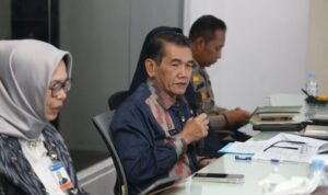 Pj Wali Kota Pontianak, Ani Sofian saat memimpin rapat koordinasi High Level Meeting (HLM) TPID Kota Pontianak. (Foto: Kominfo/Prokopim Pontianak)