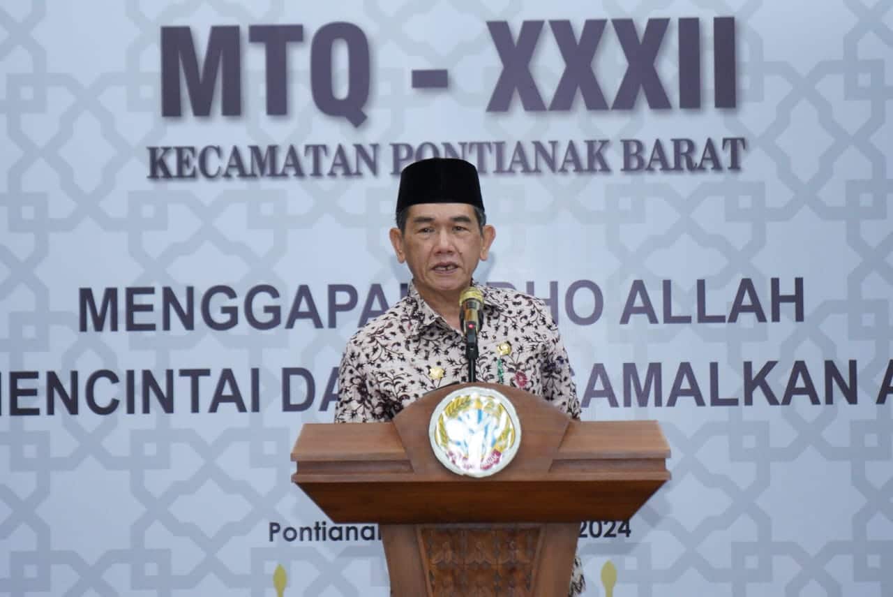 Pj Wali Kota Pontianak Ani Sofian membuka MTQ XXXII Tingkat Kecamatan Pontianak Barat. (Foto: Prokopim)