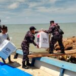 Logistik Pemilu Wilayah Kepulauan di Kendawangan Ketapang Telah Didistribusikan 6