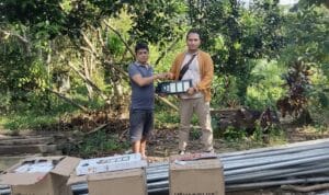 PT Mentari Pratama Salurkan Bantuan 26 Unit Lampu Penerangan Jalan Solar Cell di Desa Beringin Rayo 8