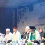 Mantan Gubernur Sutarmidji Hanyut bersama Ribuan Jamaah Tabligh Akbar UAS di Melawi 7