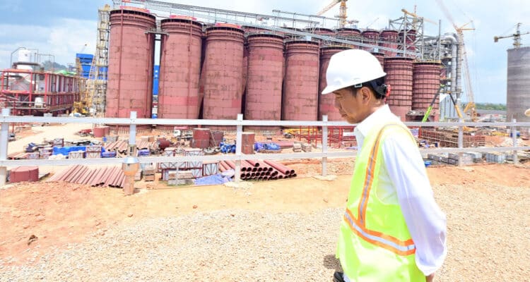 Jokowi Tekankan Pentingnya Pembangunan Smelter Guna Dukung Program Hilirisasi 1
