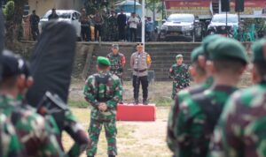 Dandim Sanggau bersama Kapolres Sekadau Pimpin Apel Gelar Pasukan PAM VVIP Kunjungan Presiden RI 3