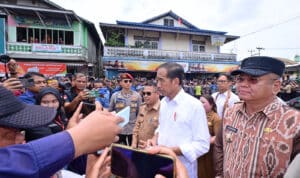 Jokowi Sebut Harga Pangan di Kalbar Sama dengan di Jawa, Tidak Banyak Kenaikan 12