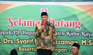 Safari Ramadhan di Rasau Jaya, Kamaruzaman Minta Masyarakat Doakan Kebaikan Untuk Kubu Raya 12