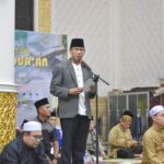 Peringati Nuzulul Qur'an di Masjid Agung Al-Ikhlas Ketapang, Wabup Farhan: Ada Dua Hal yang Patut Diperhatikan 18