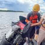 Tim SAR Berhasil Evakuasi 5 Penumpang Speedboat yang Terobang-ambing di Laut Kayong 19