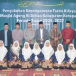 Wakil Bupati Ketapang Hadiri Pengukuhan Pengurus Fardhu Kifayah Masjid Agung Al-Ikhlas Ketapang 16